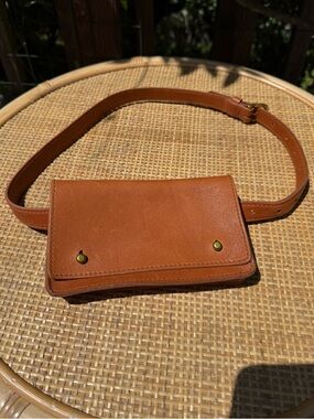 Madewell leather waist belt bag